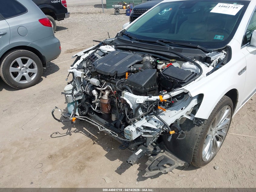 2017 Buick Lacrosse Premium VIN: 1G4ZR5SS2HU136946 Lot: 44861719