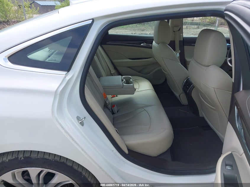 2017 Buick Lacrosse Premium VIN: 1G4ZR5SS2HU136946 Lot: 44861719