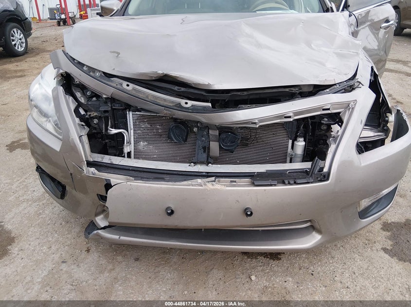 2013 NISSAN ALTIMA auction photo 6