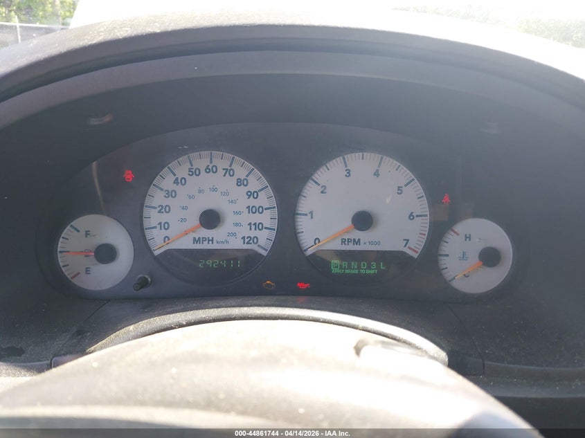 2005 Dodge Grand Caravan Sxt VIN: 2D4GP44L65R464495 Lot: 44861744