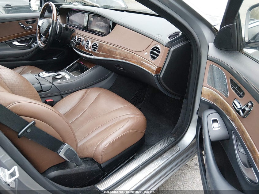 2015 Mercedes-Benz S 550 4Matic