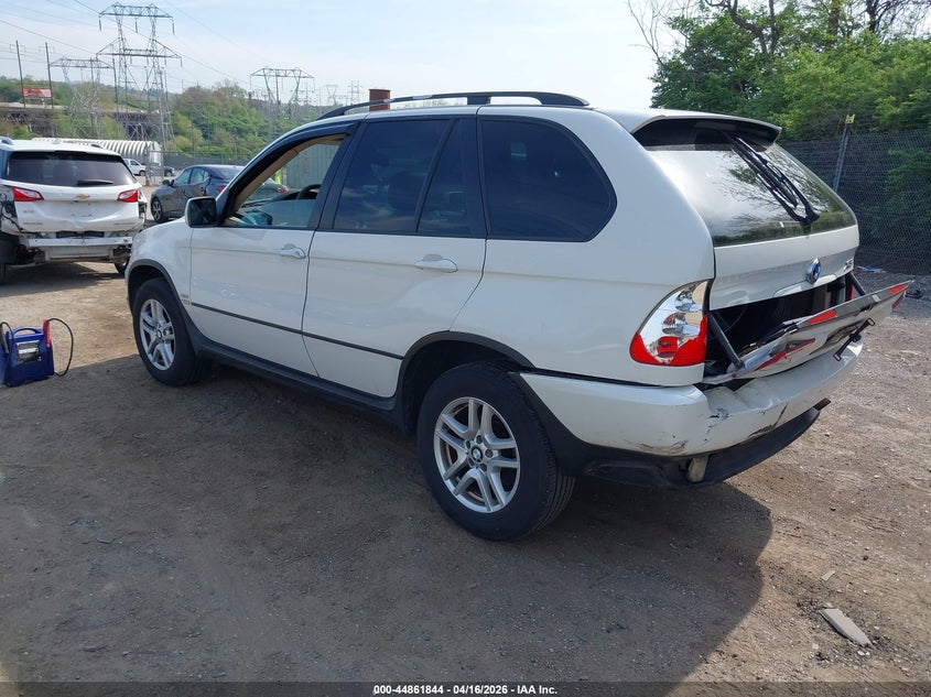 2005 BMW X5 3.0I