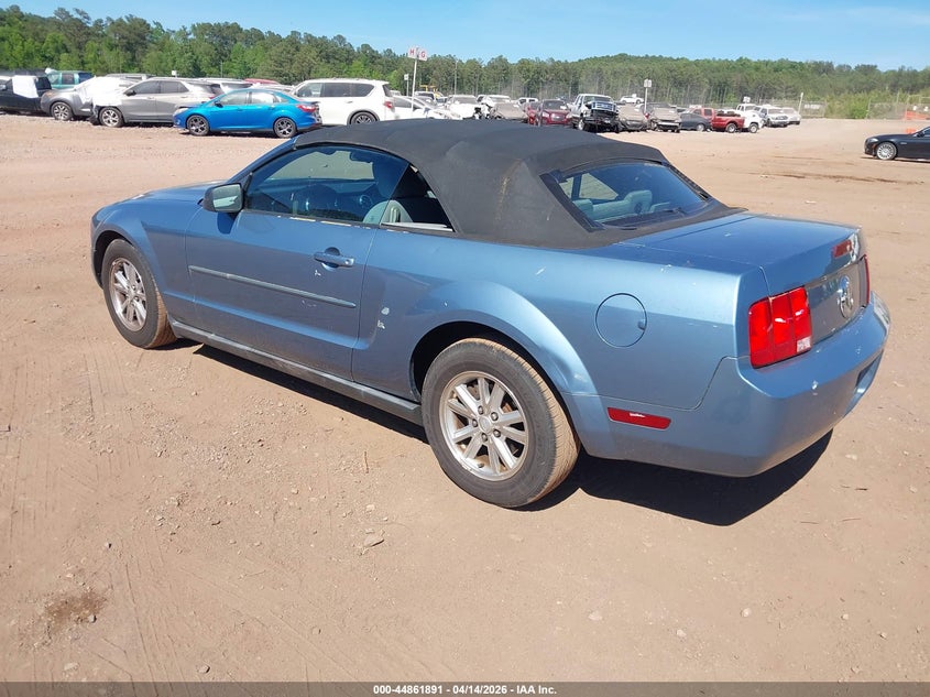 2007 Ford Mustang V6 Deluxe/V6 Premium