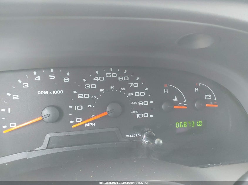 2008 Ford E-150 Xl/Xlt VIN: 1FMNE11LX8DA26403 Lot: 44861921