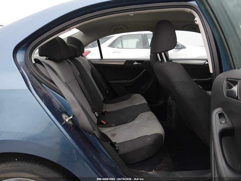 2017 Volkswagen Jetta 1.4T S VIN: 3VW2B7AJ7HM257293 Lot: 44861959