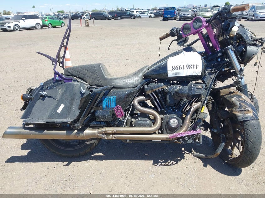 2022 Harley-Davidson Fltrxst VIN: 1HD1ACL15NB672475 Lot: 44861998