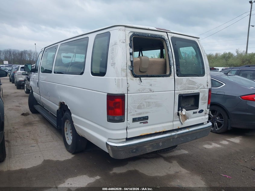 2011 Ford E-350 Super Duty Xlt