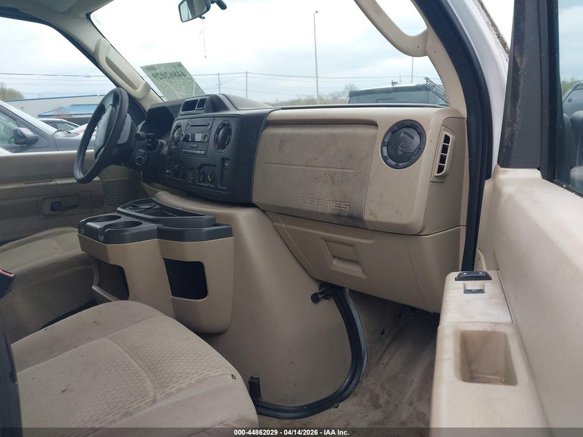 2011 Ford E-350 Super Duty Xlt