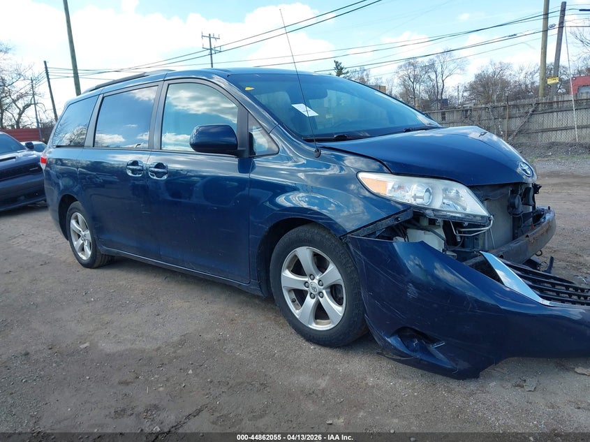Vin: 5tdkk3dc4cs261416, lot: 45359366, toyota sienna le v6 8 passenger 20121