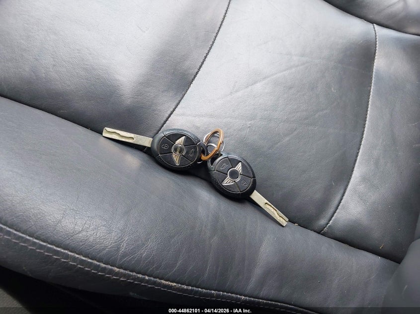 2006 Mini Cooper S VIN: WMWRE33546TL22887 Lot: 44862101