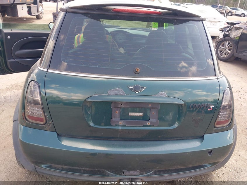 2006 Mini Cooper S VIN: WMWRE33546TL22887 Lot: 44862101