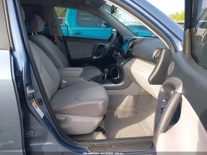 TOYOTA RAV4 2007 VIN JTMBK35V375028106