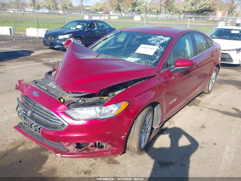 2017 Ford Fusion 2.0 Hybrid Se red Lot 111044862281 Vin 3FA6P0LU4HR314241