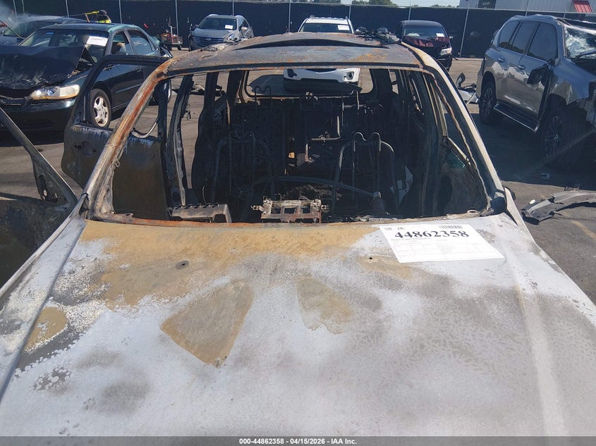 2011 Ford Escape Limited VIN: 1FMCU0EG6BKC02027 Lot: 44862358