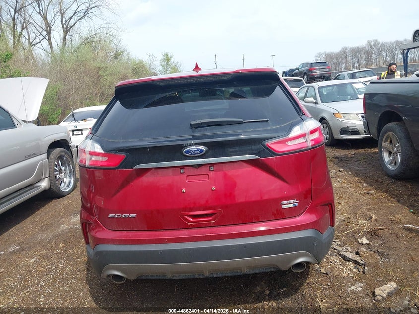 2FMPK4J99KBC45471 2019 Ford Edge 2.0 Sel red