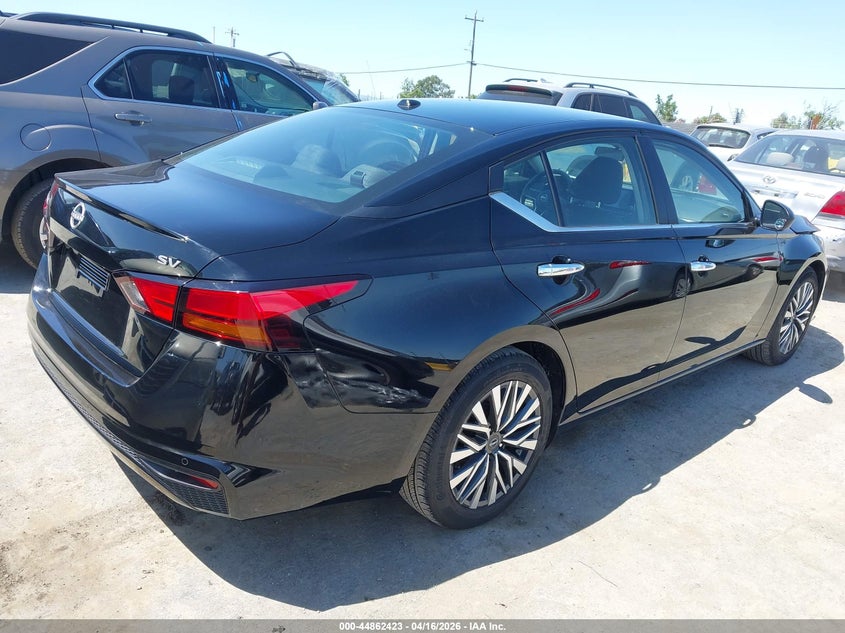 2024 Nissan Altima Sv Fwd