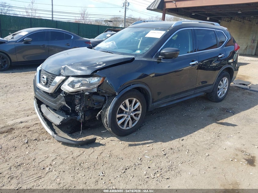 2017 Nissan Rogue Sv