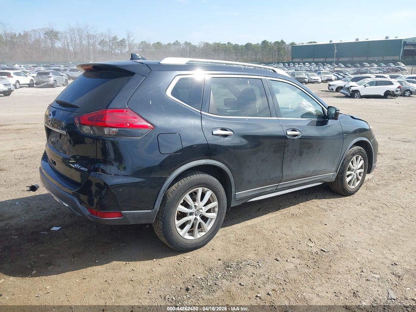 2017 Nissan Rogue Sv