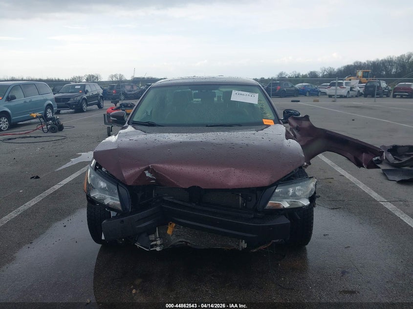 2014 Volkswagen Passat 1.8T Se VIN: 1VWBT7A32EC100489 Lot: 44862543