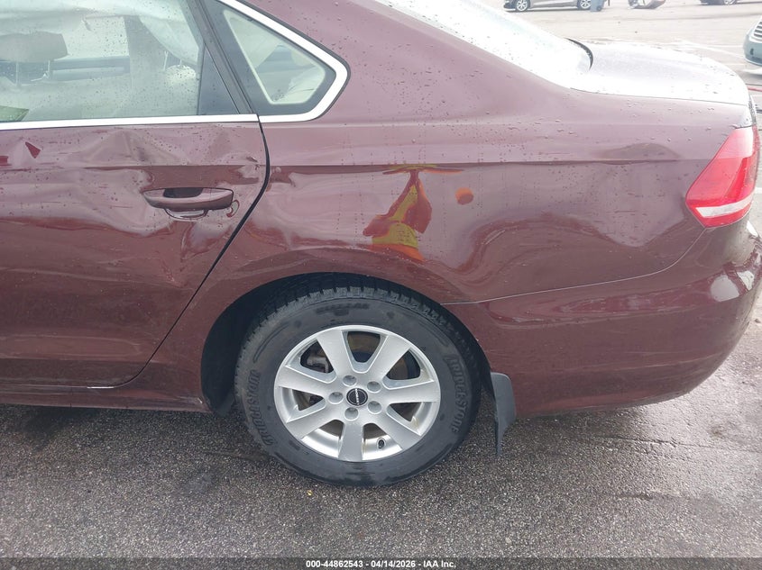 2014 Volkswagen Passat 1.8T Se VIN: 1VWBT7A32EC100489 Lot: 44862543