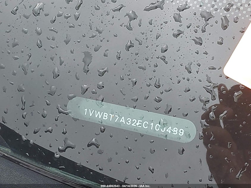 2014 Volkswagen Passat 1.8T Se VIN: 1VWBT7A32EC100489 Lot: 44862543