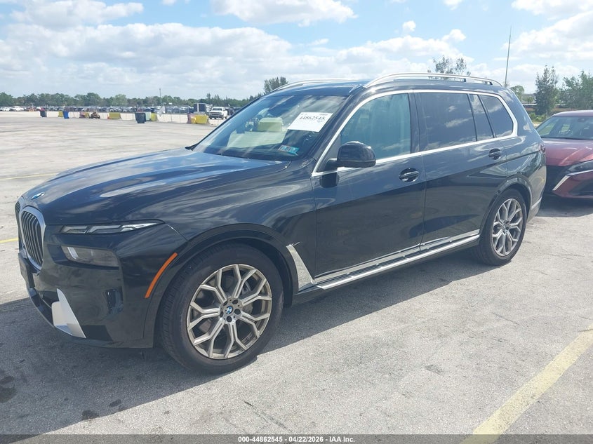 2025 BMW X7 xDrive40I