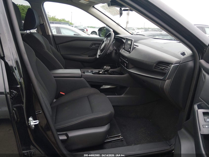 2024 Nissan Rogue S Fwd