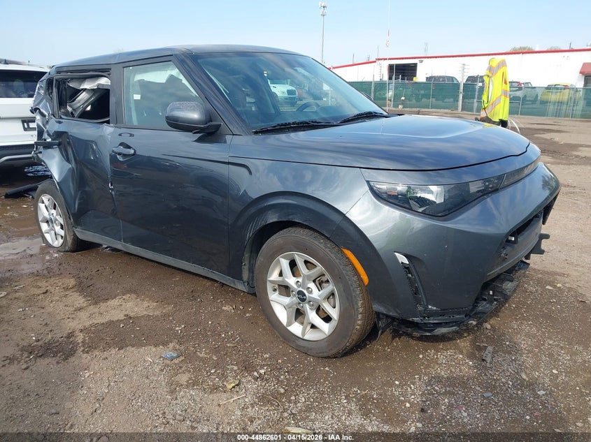 2023 KIA SOUL LX