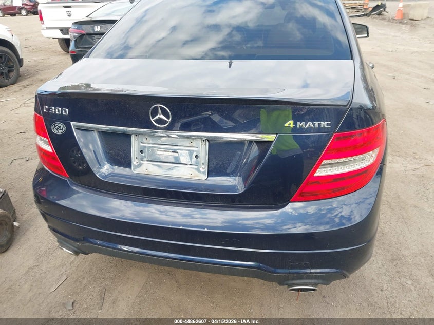 2014 Mercedes-Benz C 300 Sport 4Matic VIN: WDDGF8AB6EA951824 Lot: 44862607