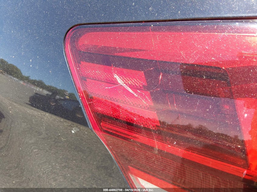 2019 Volkswagen Atlas 2.0T Se VIN: 1V2DP2CA2KC598637 Lot: 44862708