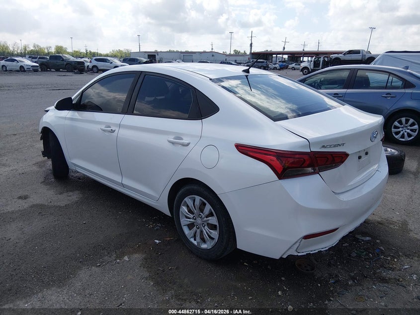 2020 Hyundai Accent 1.6 Se white Lot 111044862715 Vin 3KPC24A68LE112543