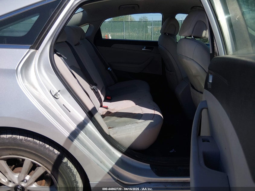 2015 Hyundai Sonata Se VIN: 5NPE24AF2FH039212 Lot: 44862720