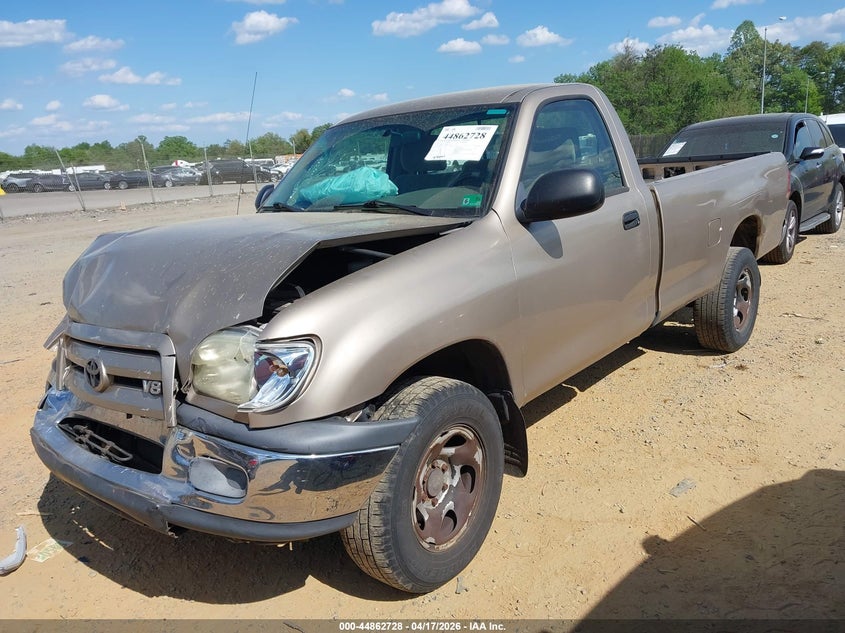 2005 Toyota Tundra Base V8