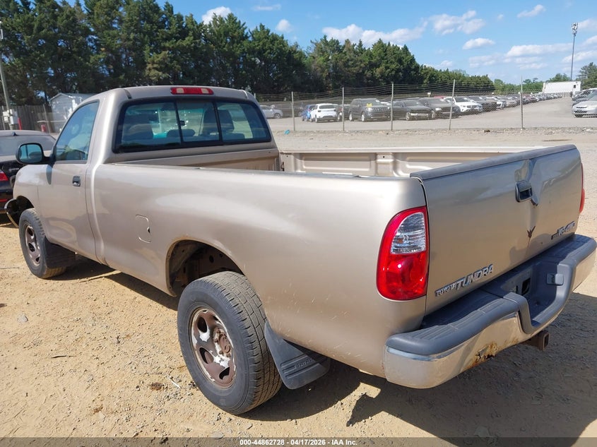2005 Toyota Tundra Base V8