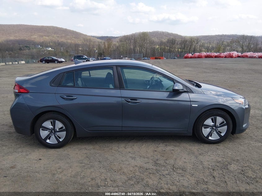 2018 Hyundai Ioniq Hybrid Blue VIN: KMHC65LC1JU064925 Lot: 44862748