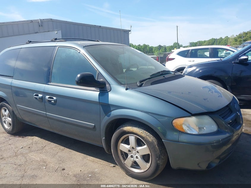 2005 Dodge Grand Caravan Sxt VIN: 2D4GP44L95R132924 Lot: 44862775