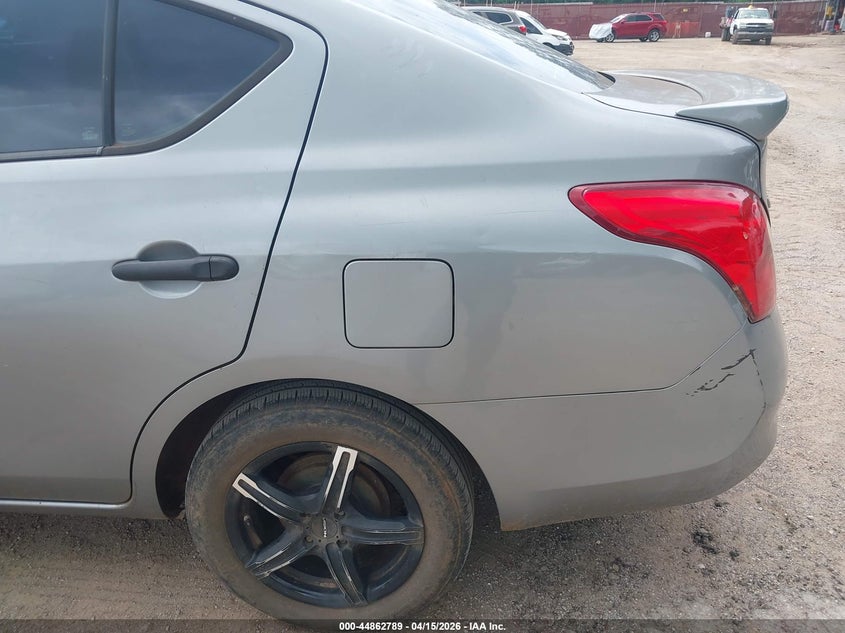 2013 Nissan Versa 1.6 S+ VIN: 3N1CN7AP8DL884414 Lot: 44862789