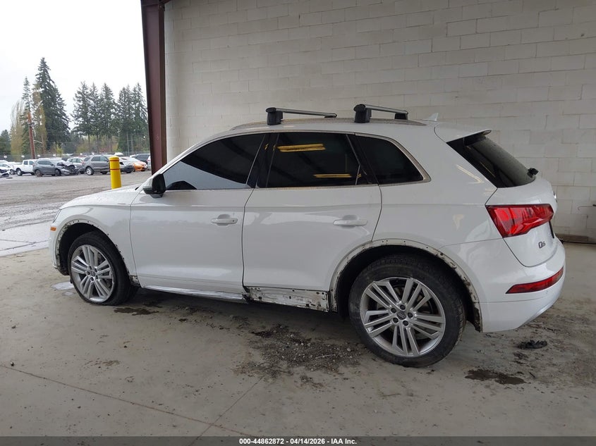 2018 Audi Q5 2.0 2.0T Premium 2.0T Tech Premium white Lot 111044862872 Vin WA1CNAFY5J2199564