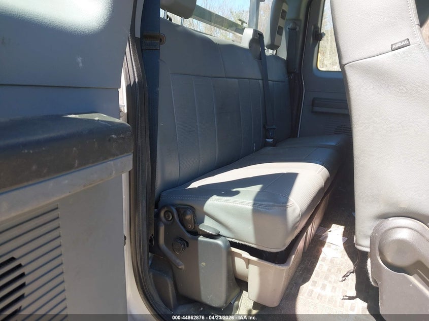 2016 FORD F-250 auction photo 8