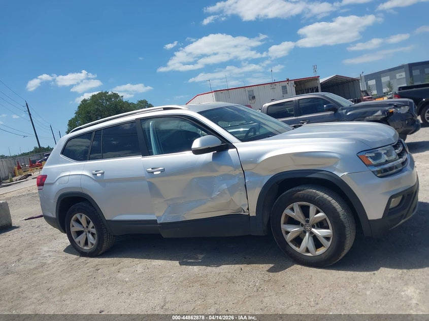 2018 Volkswagen Atlas 3.6L V6 Se/3.6L V6 Se W/Technology VIN: 1V2LR2CA1JC517938 Lot: 44862878