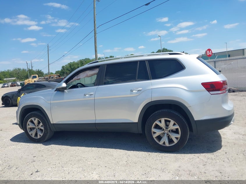 2018 Volkswagen Atlas 3.6L V6 Se/3.6L V6 Se W/Technology VIN: 1V2LR2CA1JC517938 Lot: 44862878
