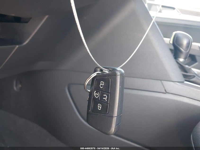 2018 Volkswagen Atlas 3.6L V6 Se/3.6L V6 Se W/Technology VIN: 1V2LR2CA1JC517938 Lot: 44862878