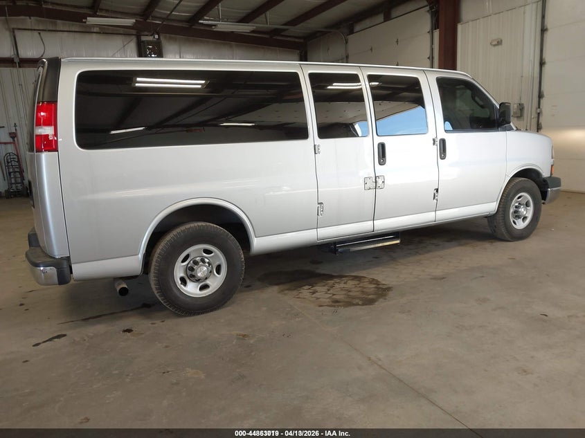 2016 Chevrolet Express 3500 Lt