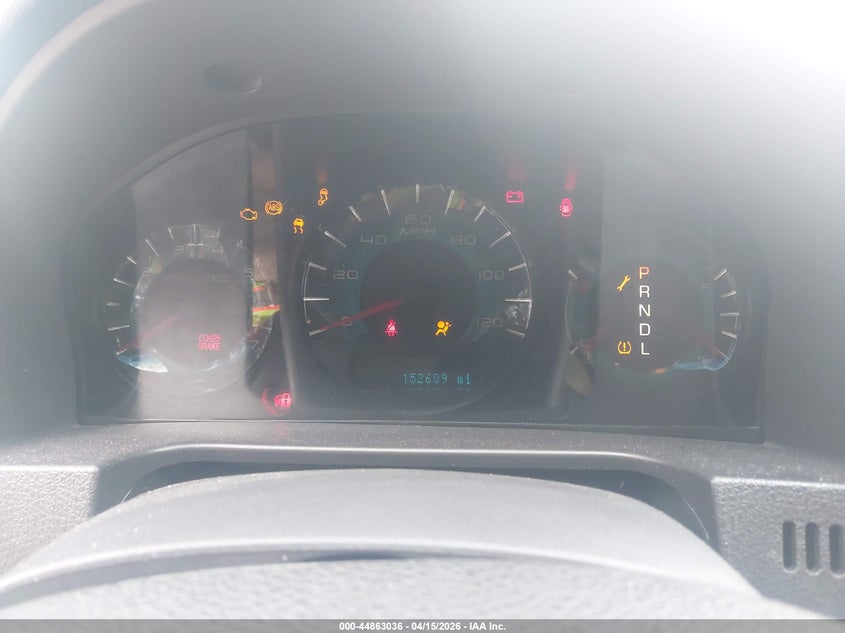 2010 Ford Fusion Se VIN: 3FAHP0HA2AR266137 Lot: 44863036