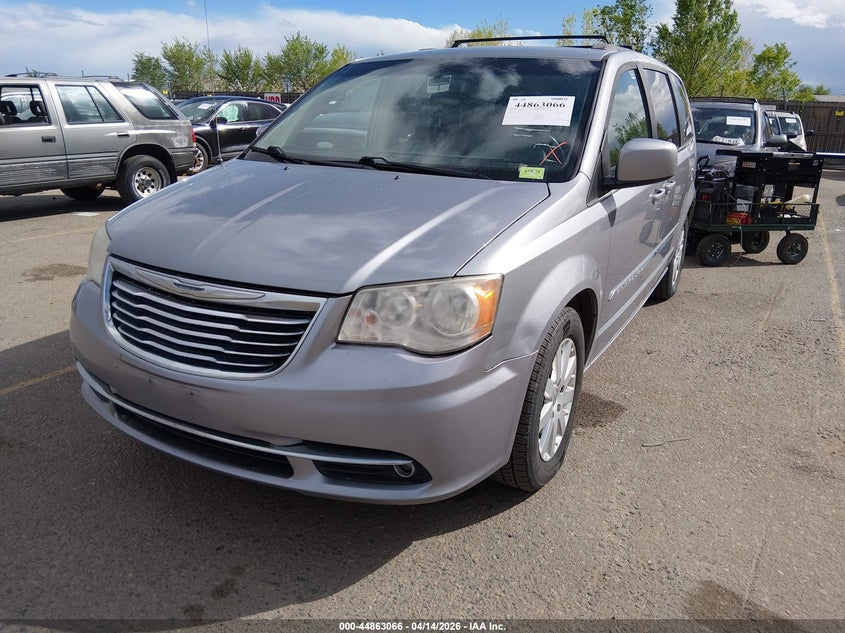 2014 Chrysler Town & Country Touring