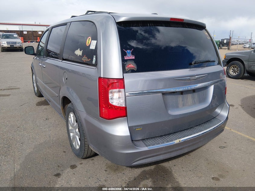 2014 Chrysler Town & Country Touring