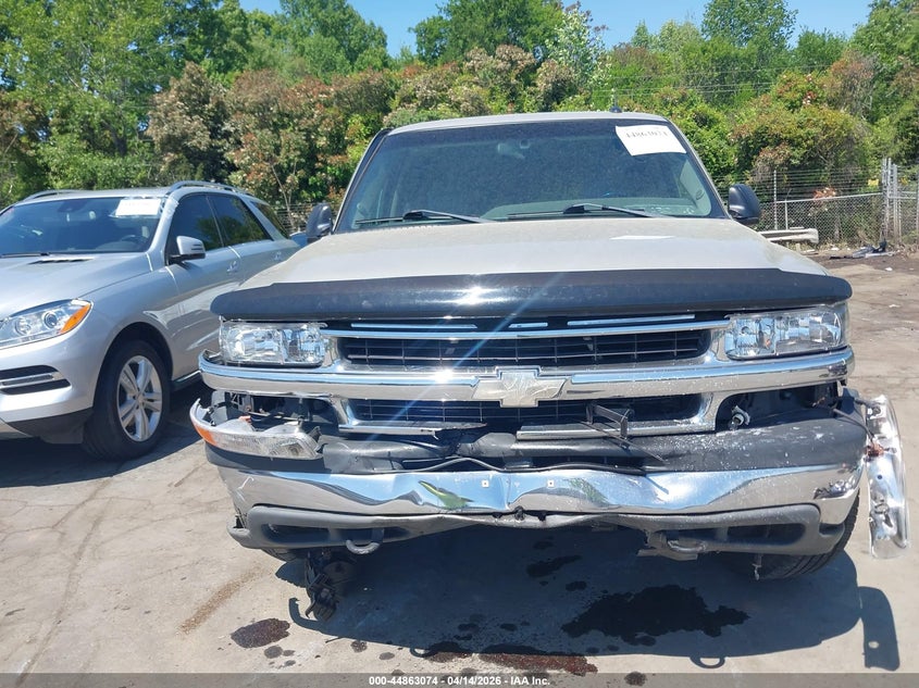 2004 Chevrolet Suburban 1500 Ls VIN: 3GNFK16Z64G233549 Lot: 44863074