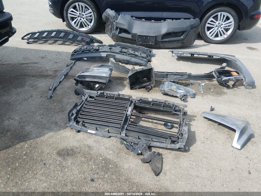 2021 Chevrolet Silverado 1500 4Wd Short Bed Custom Trail Boss VIN: 1GCPYCEF8MZ430284 Lot: 44863091