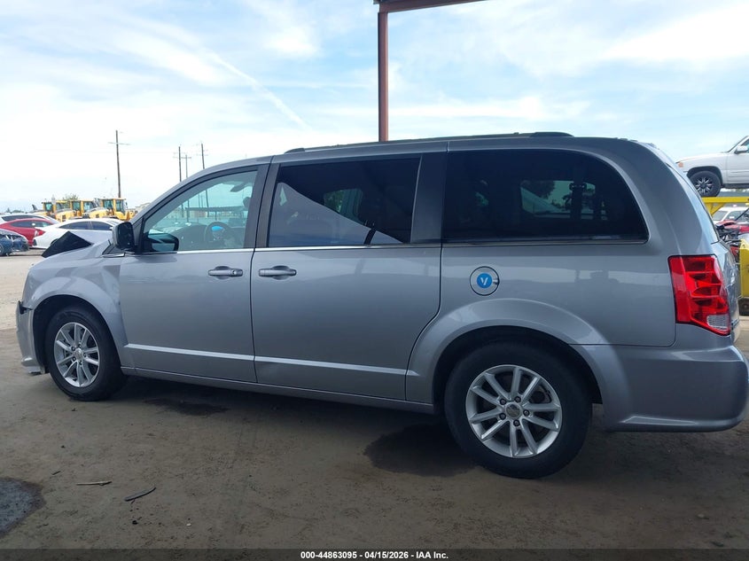 2019 Dodge Caravan 3.6 Grand Sxt silver Lot 111044863095 Vin 2C4RDGCG1KR771007