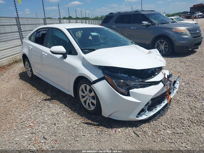 2026 TOYOTA COROLLA LE